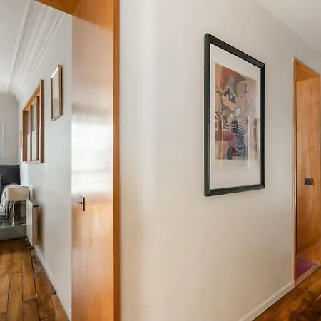 A Superb 1 Bdr Montmartre * Paris